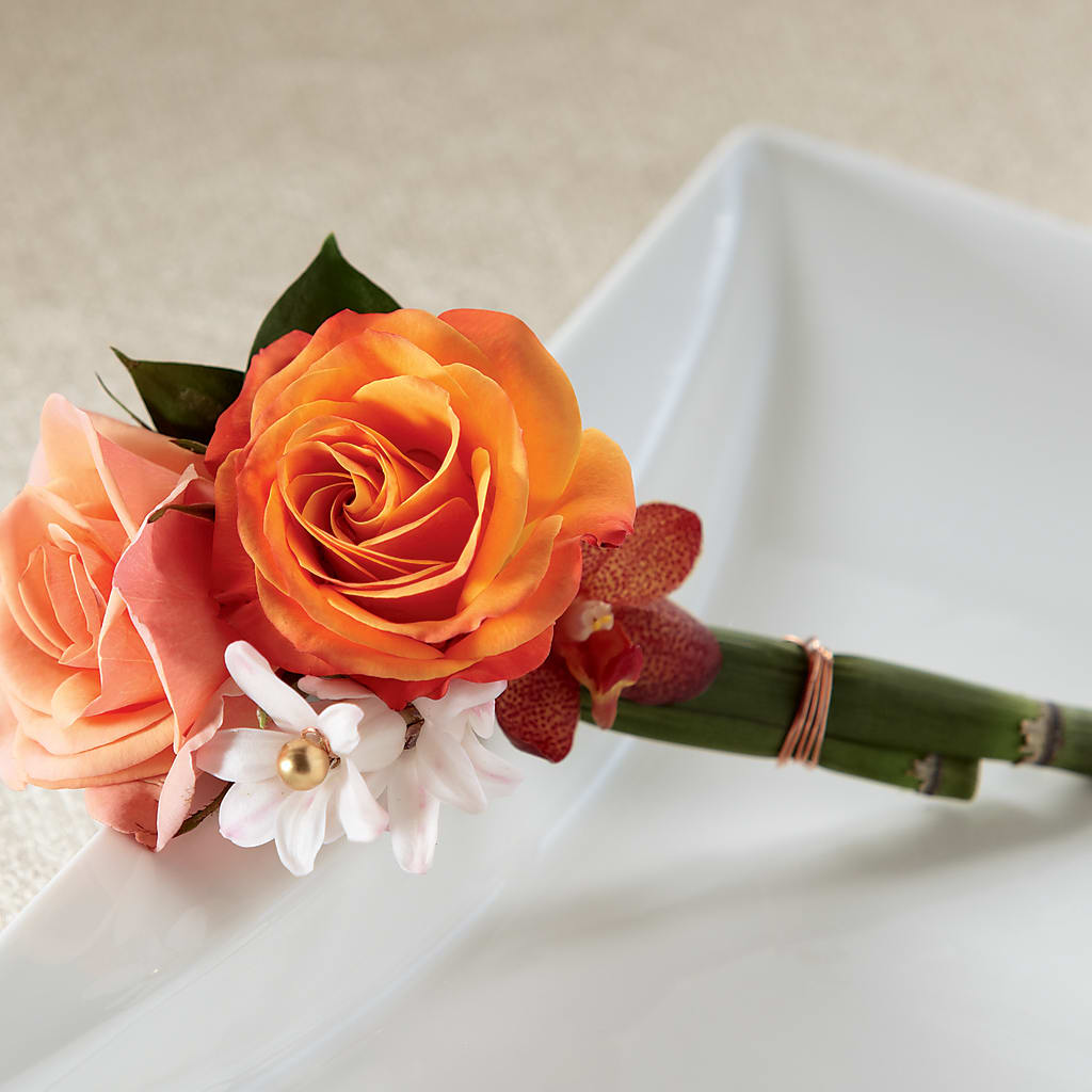 Sunset Dream Boutonniere – My Touch Flowers, Watsonville CA