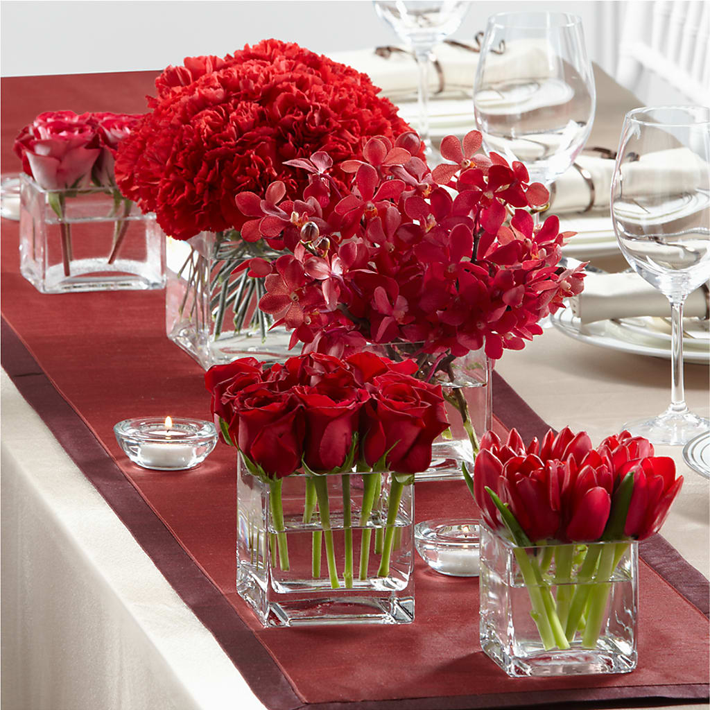 Modern Grace Centerpiece – My Touch Flowers, Watsonville CA