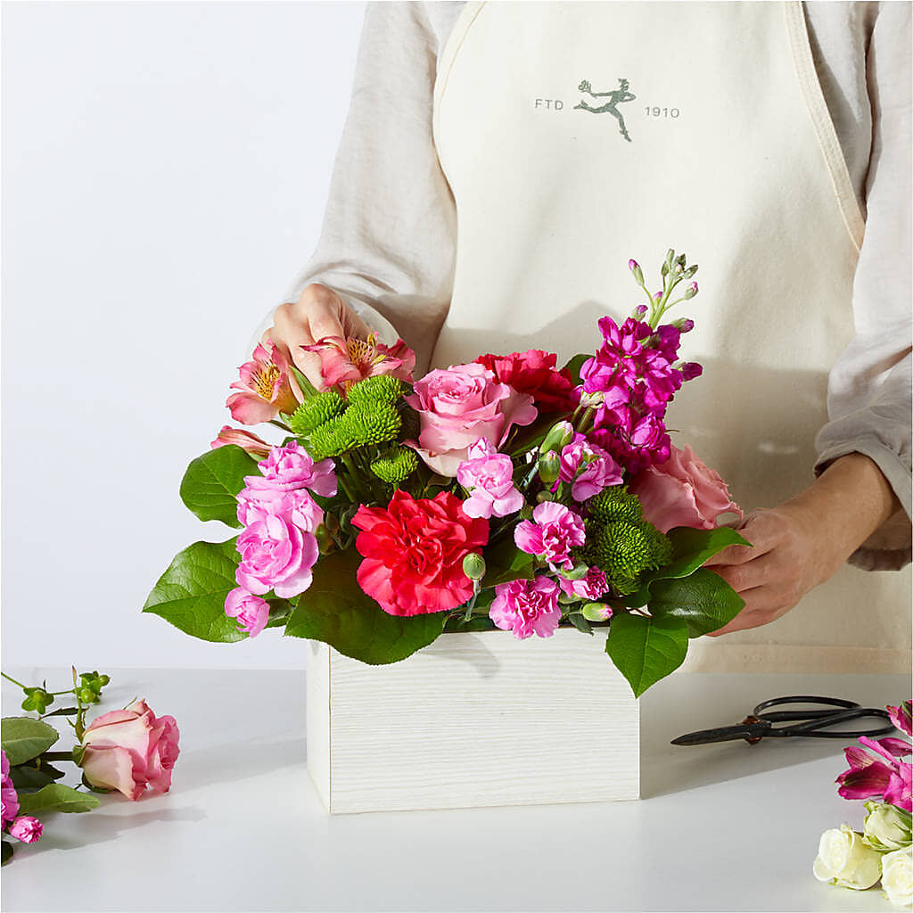 Sweetberry Box – A Florist Original –  My Touch Flowers, Watsonville CA