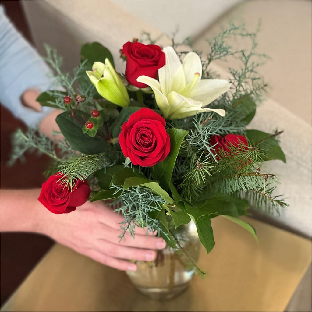 Glittering Lights Bouquet –  My Touch Flowers, Watsonville CA