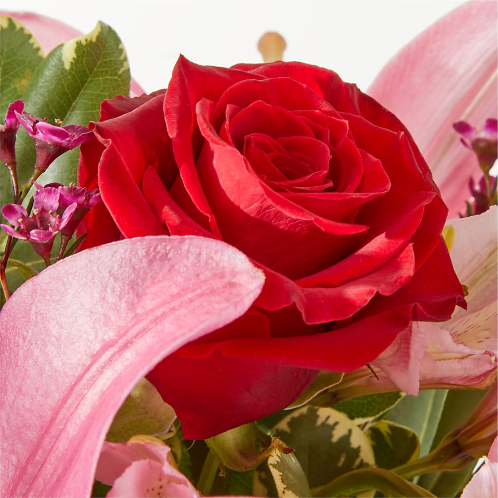 Lucky in Love Bouquet –  My Touch Flowers, Watsonville CA